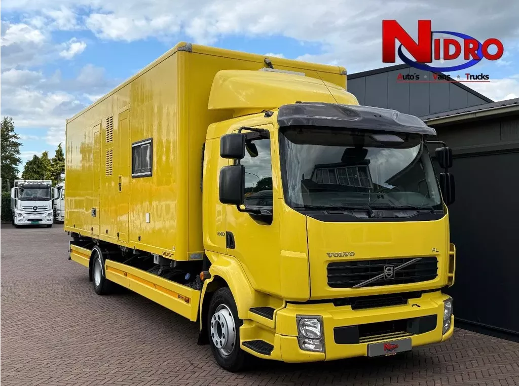 Volvo FL 12.240 Stand Airco I 2x bed I Douche I Heater I Origineel Nederlands