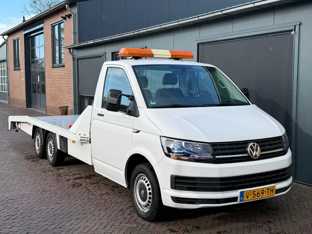 Volkswagen Transporter Autotransporter 1500KG Laadvermogen Lier AC Tranutec