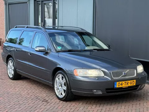 Volvo V70 2.0T Edition Classic Nieuwe Koppeling 5 Cillinder Parkeersensoren