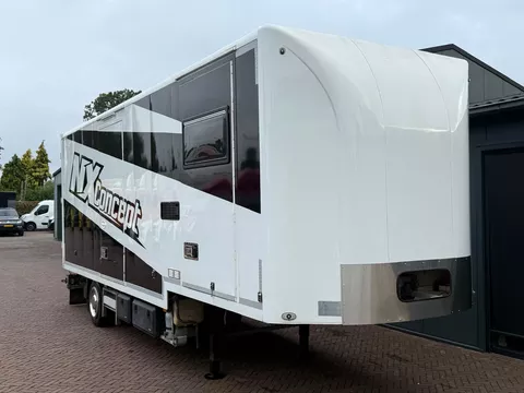 Vergauwe Be Oplegger 6.6 Ton Camper / Motorcross trailer Standkachel