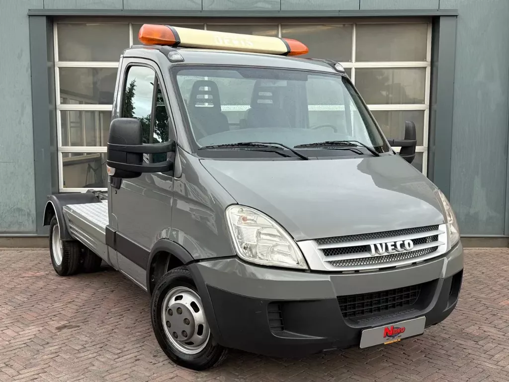Iveco Daily 35C18 BE TREKKER 3 ZITS EURO 5 VERKOCHT