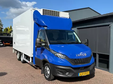 Iveco Daily 40C18 3.0 180PK Aut.Clixtar Koeler 2.6 ton Laadvm. BE License