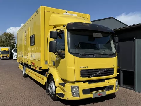 Volvo FL 12.240 2x bed Stand Airco Douche wasbak Heater verkocht Volvo FL 12.240 2x bed Stand Airco Douche wasbak Heater verkocht