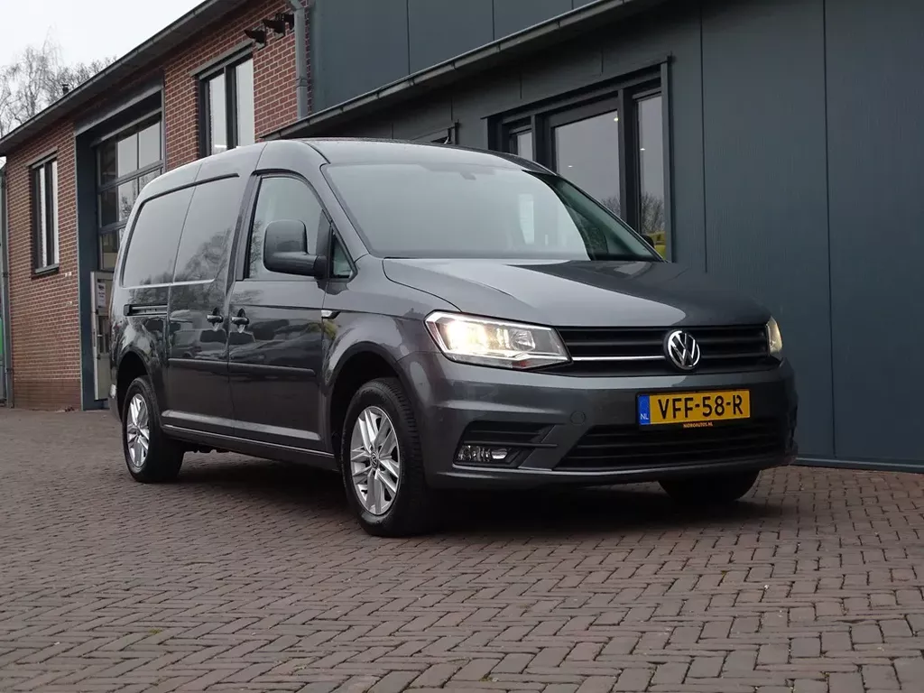 Volkswagen Caddy 2.0 TDI AUT MAXI LMV CARPLAY TR.HAAK