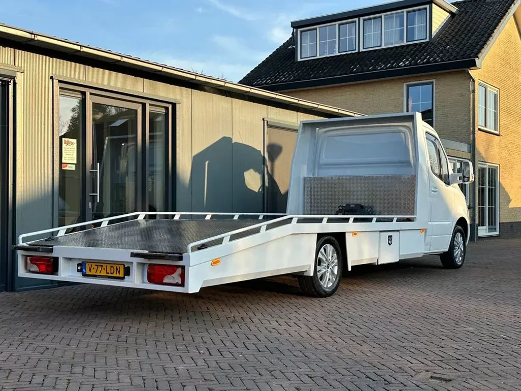 Mercedes-Benz Sprinter 140 pk Autotransporter Lier Airco Mercedes-Benz Sprinter 140 pk Autotransporter Lier Airco