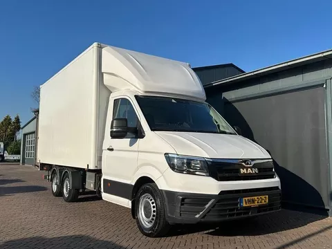 MAN TGE 3.180 BE COMBINATIE CAMERA gereserveerd MAN TGE 3.180 BE COMBINATIE CAMERA gereserveerd