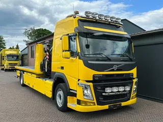 Volvo FM 330 TOWTRUCK FASSI CRANE WHEELLIFT gereserveerd