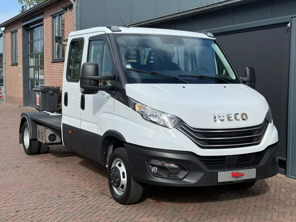 Iveco Daily 50C18 3.0 Be Trekker 10 Ton Dubbel Cabine COC Airco 1st Owner