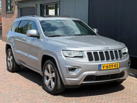 Jeep Grand Cherokee 3.0 V6 CRD Overland 4x4 Grijskenteken Pano Luchtvering Stoelverwarm/verkoel. Leer Trekhaak