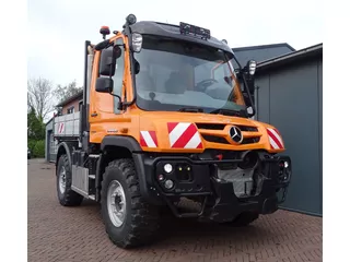 Unimog U218 EURO 6 agricultural truck